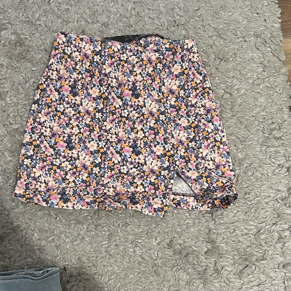 floral mini skirt